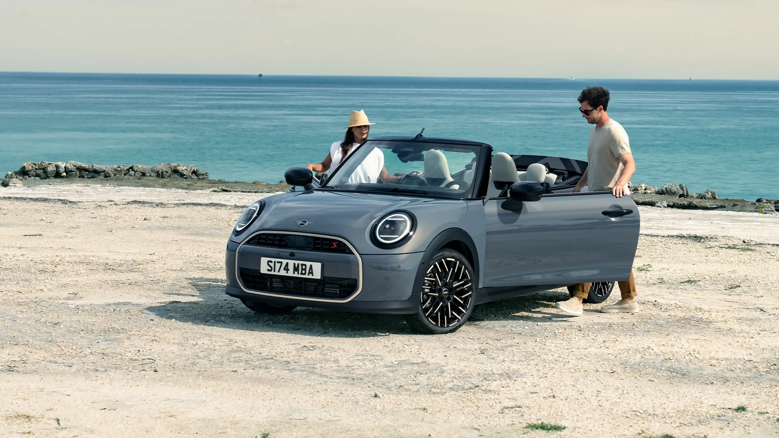 MINI Cooper Cabrio – genel bakış - jant yakın çekim