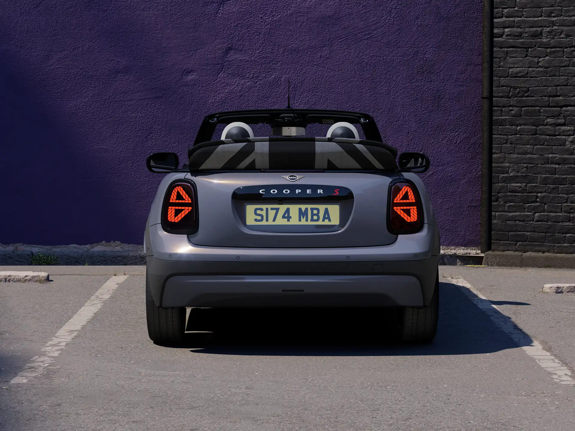 MINI Cooper Cabrio - sürüş deneyimi - kolay yükleme fonksiyonu