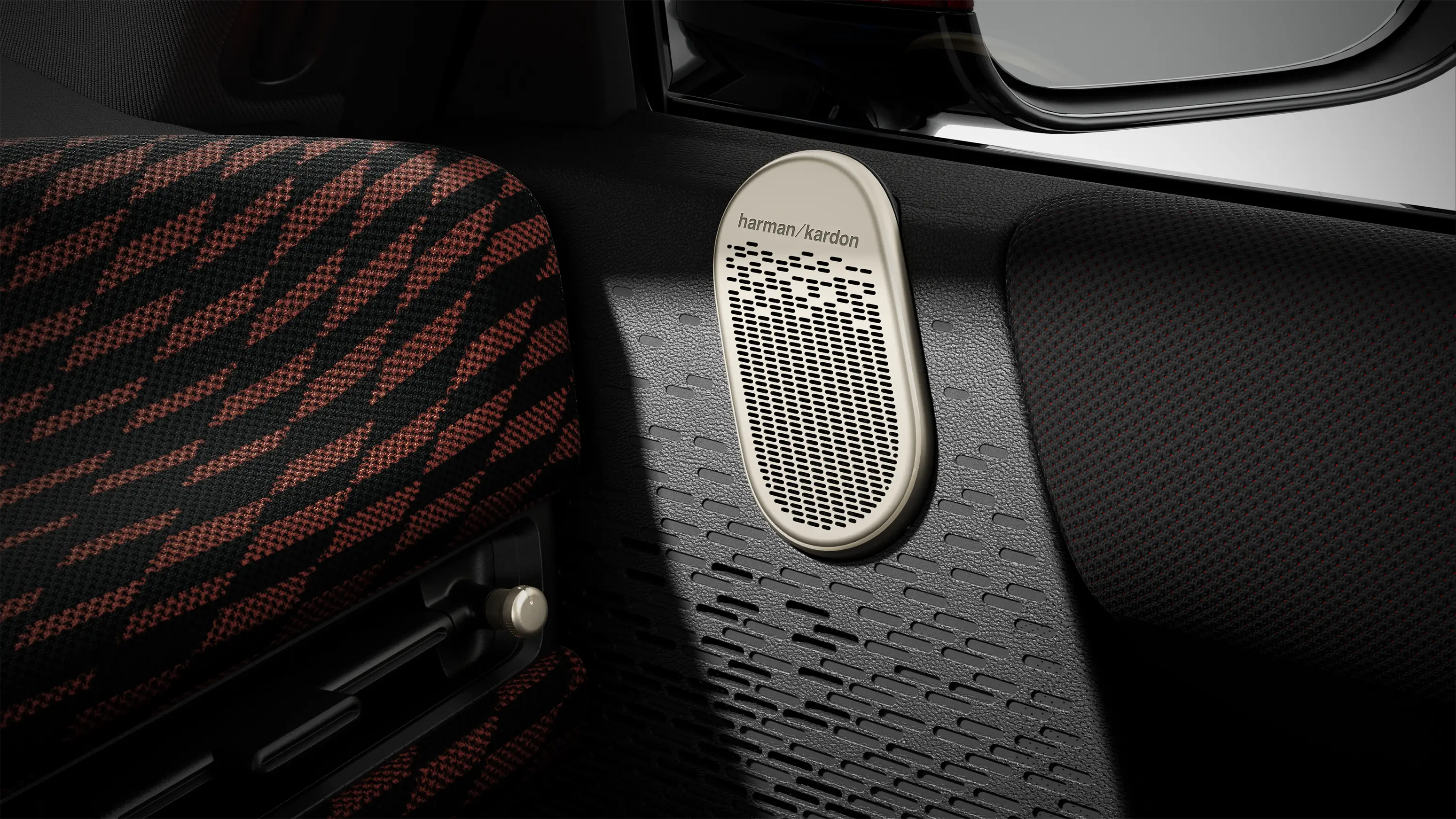 MINI John Cooper Works - Harman Kardon