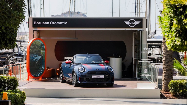 Yeni MINI John Cooper Works Cabrio Yalıkavak Sergileme | MINI Türkiye