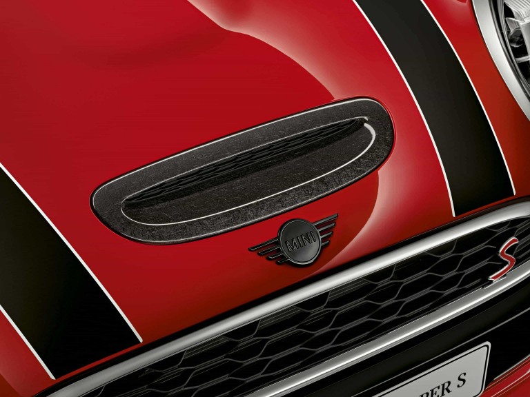 MINI John Cooper Works – hava girişi çerçevesi– motor kapağı