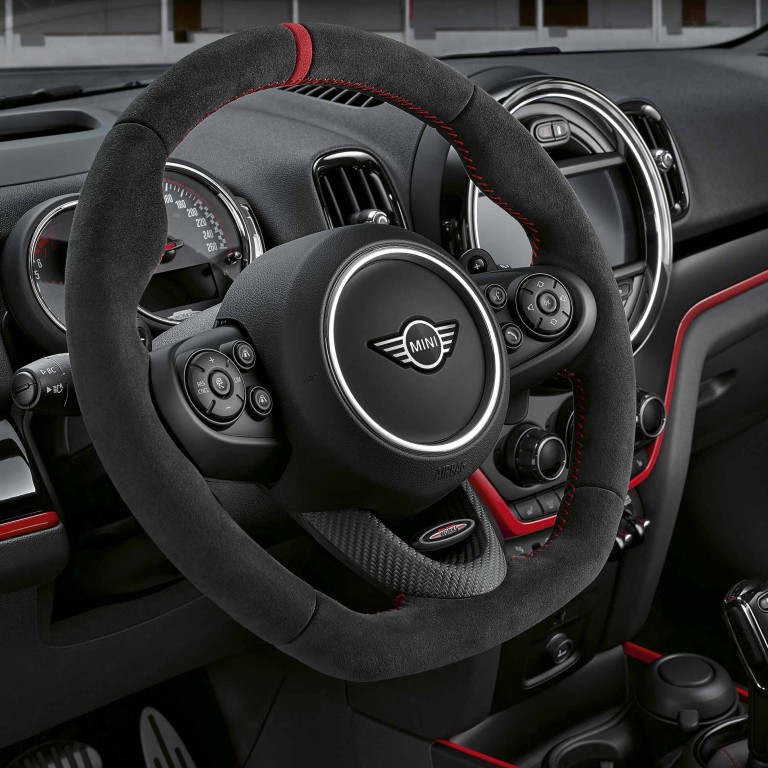 MINI John Cooper Works – direksiyon – karbon