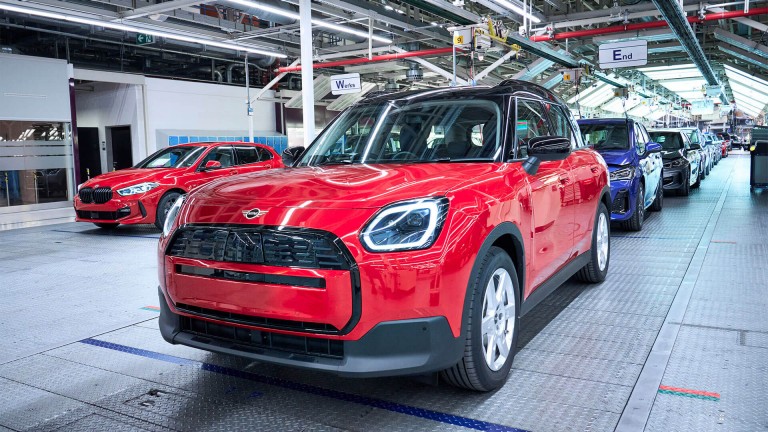 BMW Grubu'nun Leipzig Fabrikası'nda Tamamen Elektirkli MINI Countryman Üretimine Başlandı | MINI Türkiye