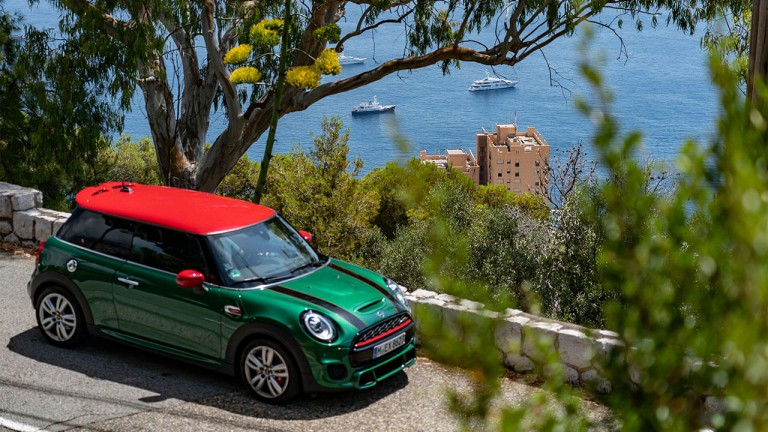 Monako’da MINI John Cooper Works ile bir efsanenin izinde | MINI Türkiye