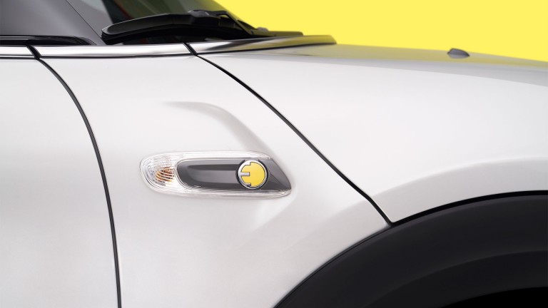 Oliver Heilmer ve Renzo Vitale ile MINI Cooper SE hakkında söyleşi | MINI Türkiye