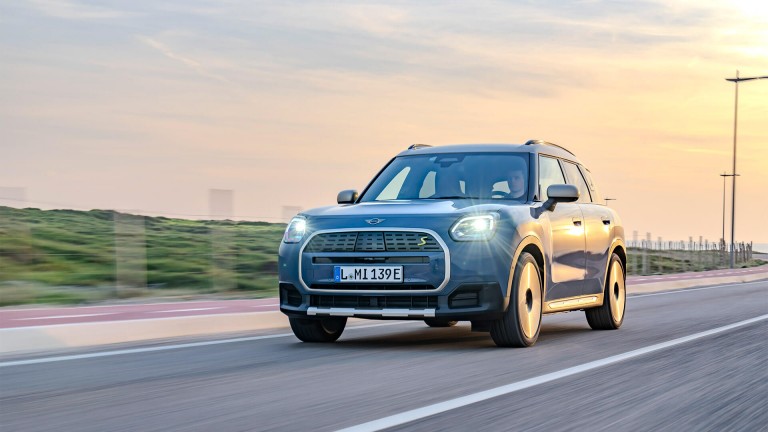 Tamamen Elektrikli MINI Countryman SE ALL4 | MINI Türkiye