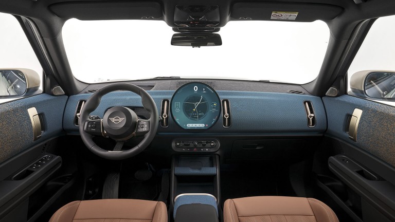 Yeni MINI Ailesi Tamamen Elektrikli, Dijital ve Farklı | MINI Türkiye