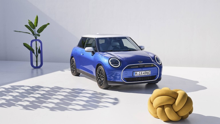 Yeni MINI Ailesi Tamamen Elektrikli, Dijital ve Farklı | MINI Türkiye