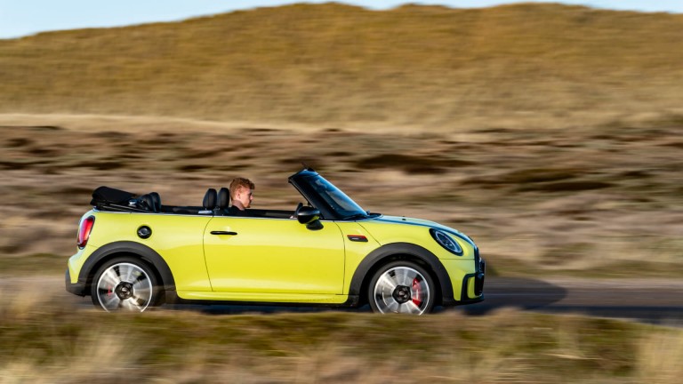 Yeni Nesil MINI Cabrio Elektrikleniyor | MINI Türkiye