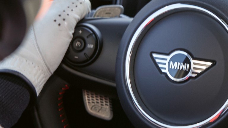 MINI John Cooper Works GP – 3D baskılı vites değiştirme kanatçıkları